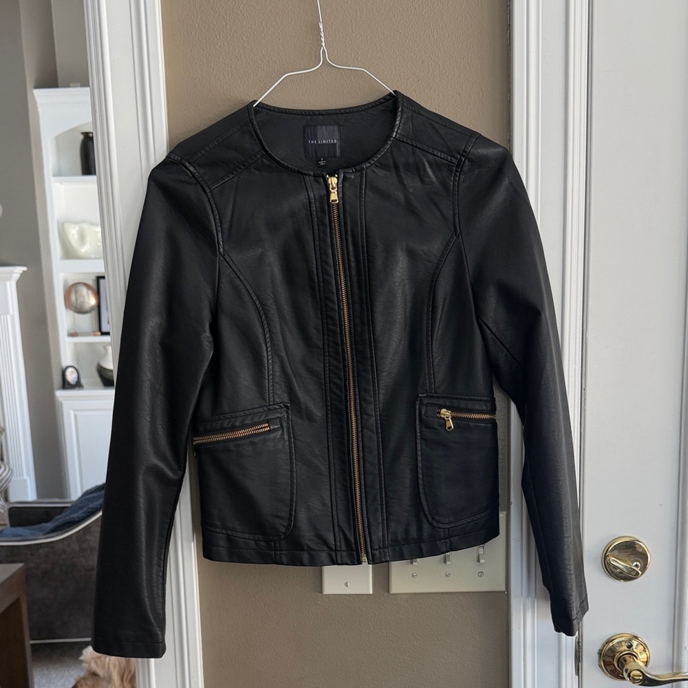 THE LIMITED BLACK JACKET